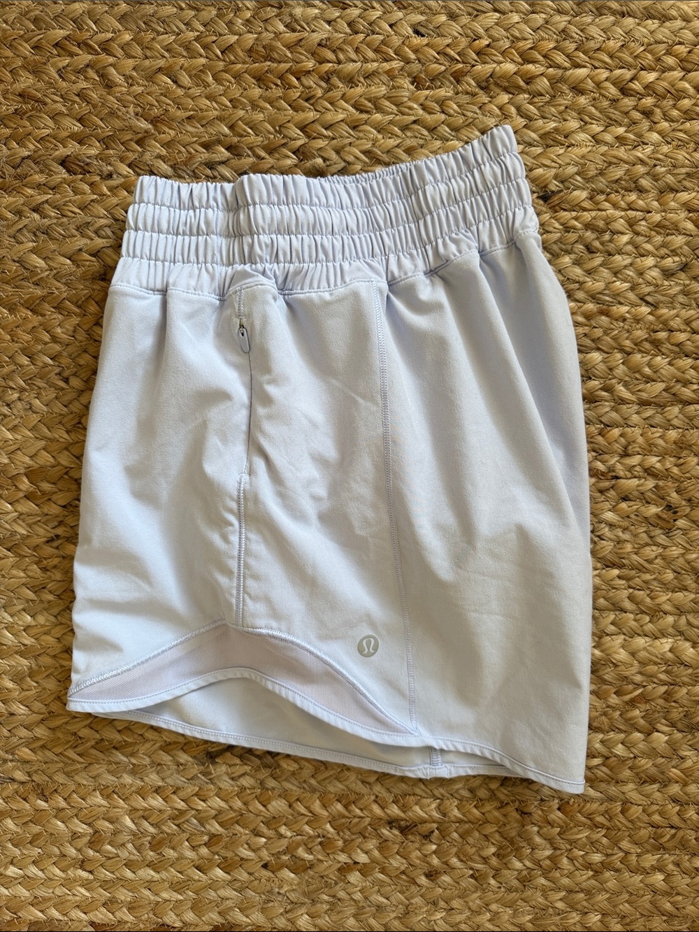 Lululemon Hotty Hot High-Rise Lined Short 4"
